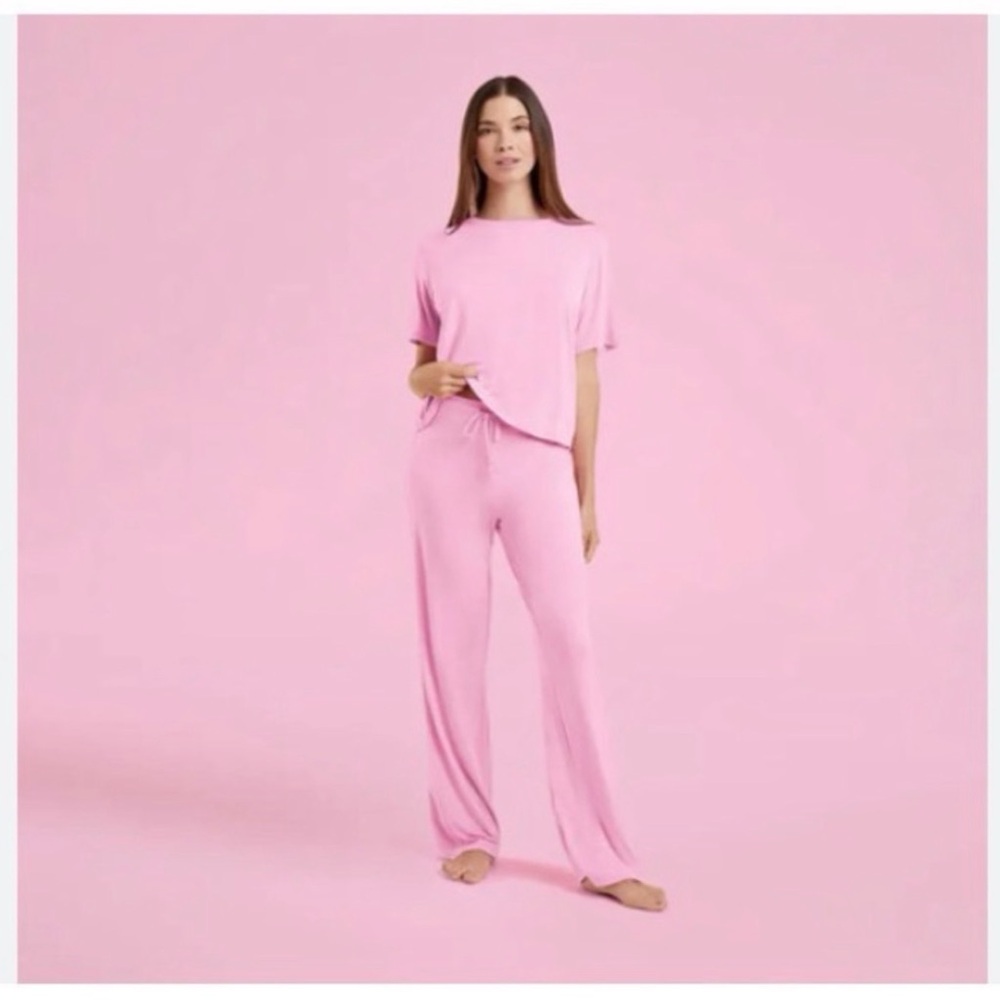 nuuds Light Pink Relaxed Two-Piece Loungewear Set